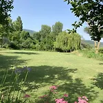 Kriskas Licensed Tourism Hébergement de vacances