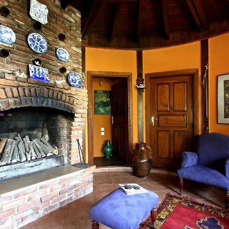 Kriskas Home Licensed Tourism Accommodation بورصة