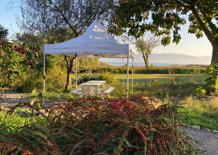 Kriskas Home Licensed Tourism Accommodation بيت للعطل